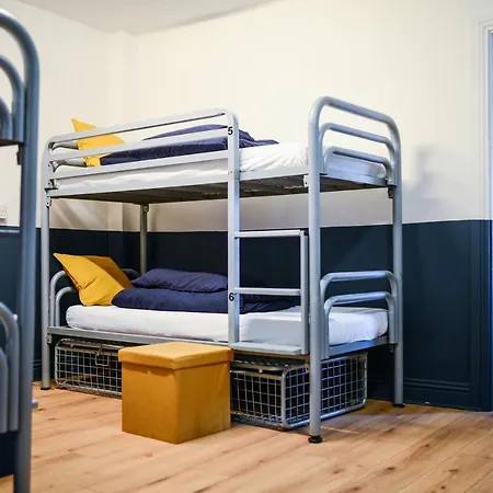 Hostal The Woodquay *